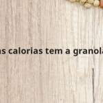 Quantas calorias tem a granola light?