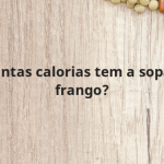 Quantas calorias tem a sopa de frango?